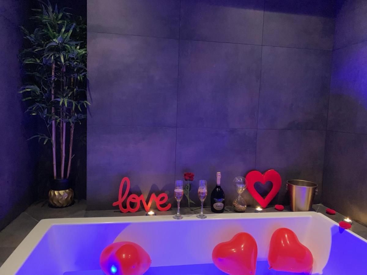 The Down Town Nenad'S Spa Dijon Ngoại thất bức ảnh