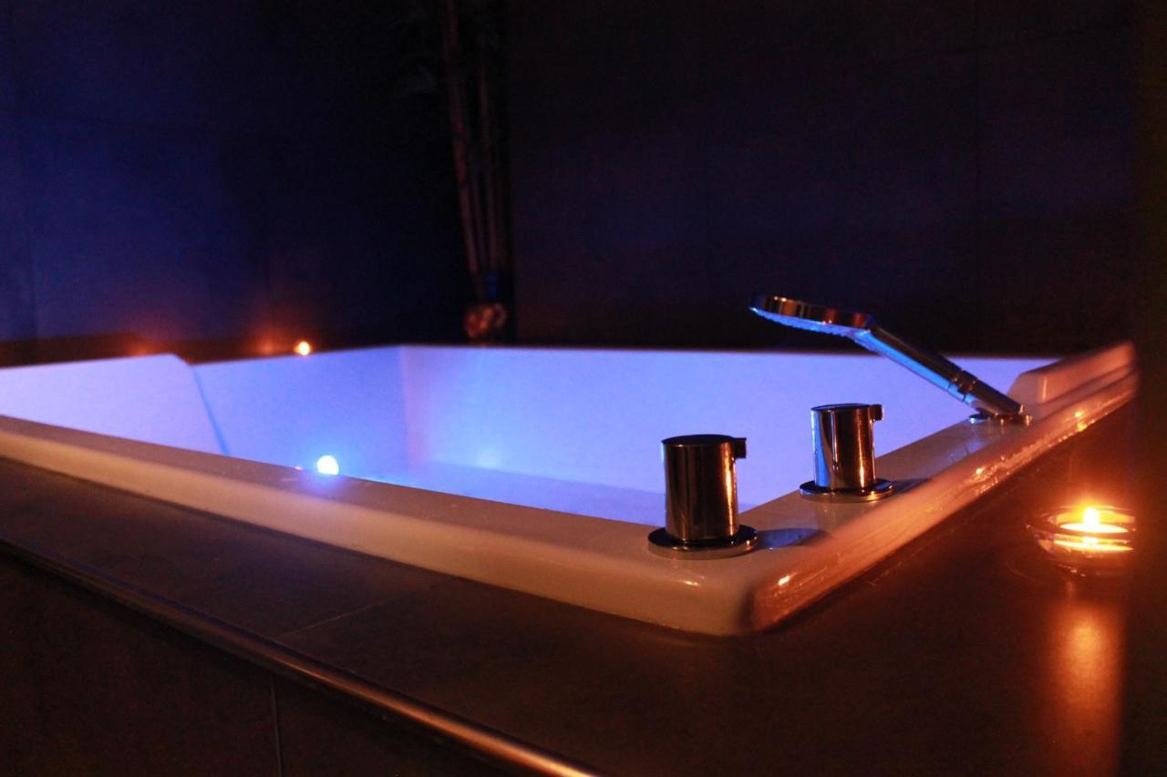 The Down Town Nenad'S Spa Dijon Ngoại thất bức ảnh